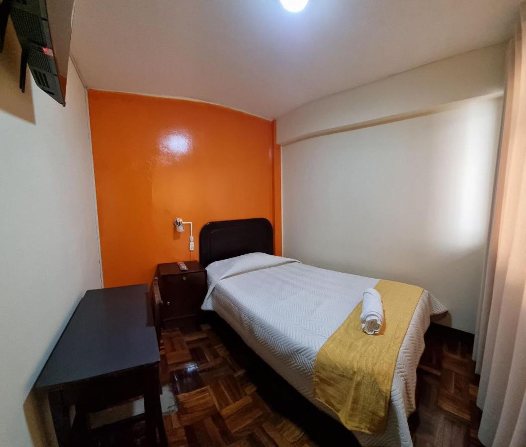 Hotel Express La Paz Extérieur photo