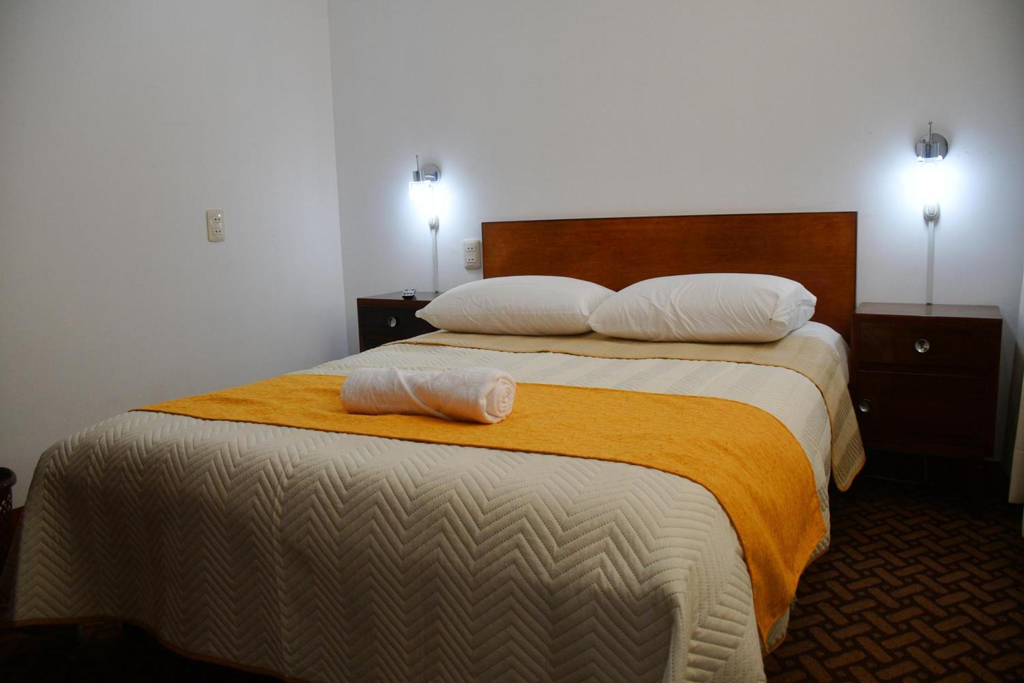 Hotel Express La Paz Extérieur photo